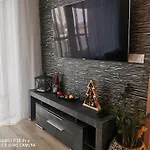 Mikulove Apartment *